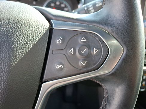 Certified 2023 Chevrolet Traverse LT image 24