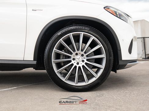 Used 2017 Mercedes-Benz GLE 43 AMG 4MATIC image 10