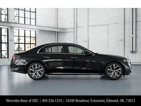 Used 2025 Mercedes-Benz E 350 Sedan image 16