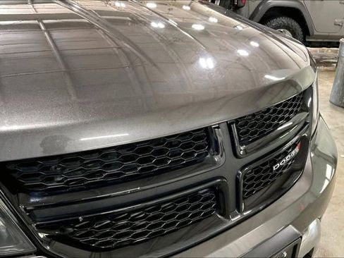 Used 2017 Dodge Journey Crossroad w/ Rear Seat Video Group I image 28