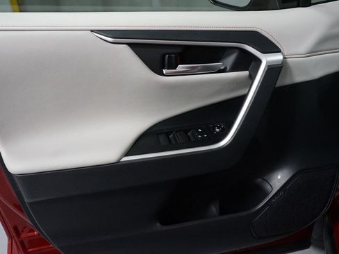 Used 2019 Toyota RAV4 Adventure w/ Cold Weather Package AWD/4WD image 29