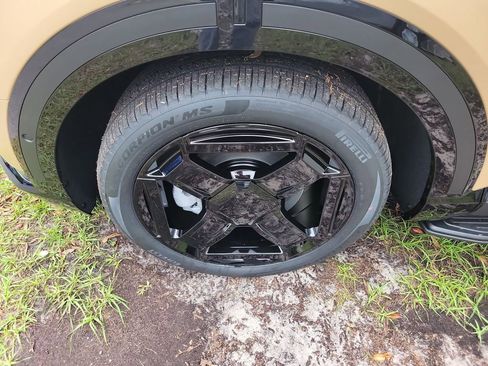 New 2027 Kia Telluride SX X-Line AWD/4WD image 4