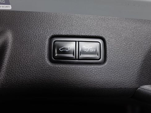 Used 2022 Kia Carnival SX FWD image 24