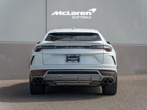 Used 2022 Lamborghini Urus AWD/4WD image 6