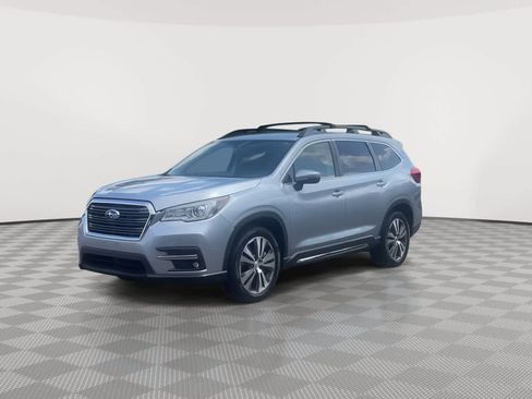 Used 2019 Subaru Ascent Limited w/ Popular Package #3 AWD/4WD image 4