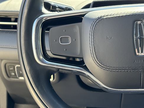 Used 2024 Lincoln Nautilus Reserve w/ Equipment Group 202A image 19