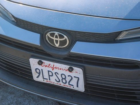 Used 2024 Toyota Corolla LE FWD image 7