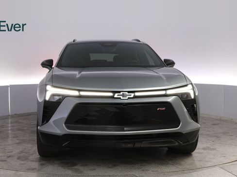 Used 2024 Chevrolet Blazer EV RS AWD/4WD image 12
