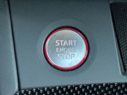 Used 2024 Audi SQ5 Premium Plus w/ Premium Plus Package image 17