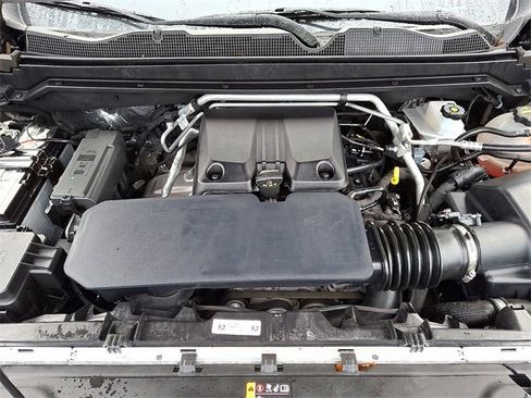 Certified 2024 Chevrolet Colorado ZR2 w/ Safety Package image 30