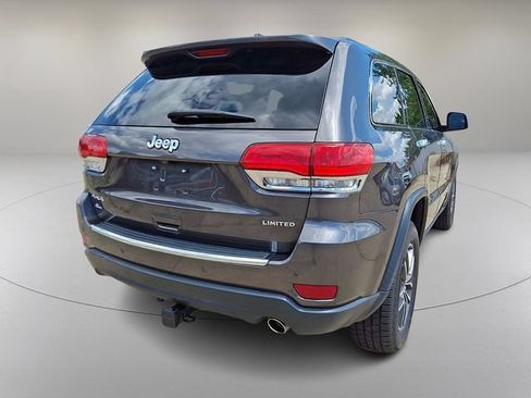 Used 2018 Jeep Grand Cherokee Limited AWD/4WD image 10