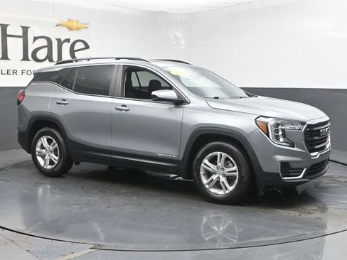 Used 2023 GMC Terrain SLE w/ Driver Convenience Package FWD image 50