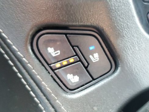 Used 2019 Chevrolet Tahoe Premier AWD/4WD image 33