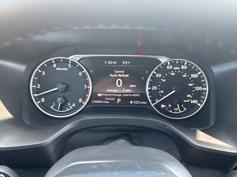 Used 2025 Nissan Rogue SV image 37