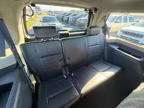 Used 2014 Nissan Armada SL image 22