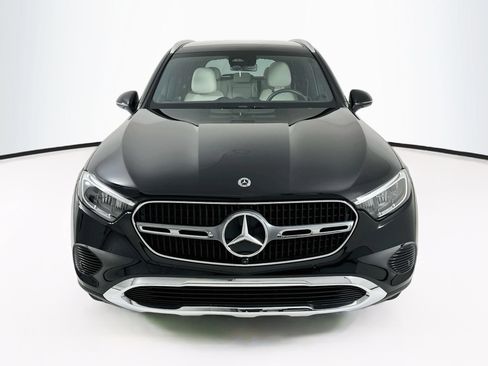 Certified 2026 Mercedes-Benz GLC 300 4MATIC image 2