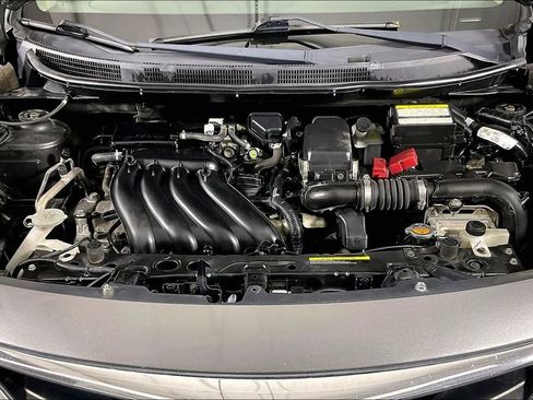 Used 2016 Nissan Versa SV image 13