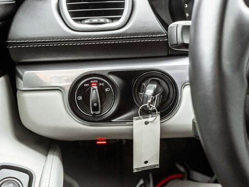 Used 2017 Porsche 718 Cayman image 15