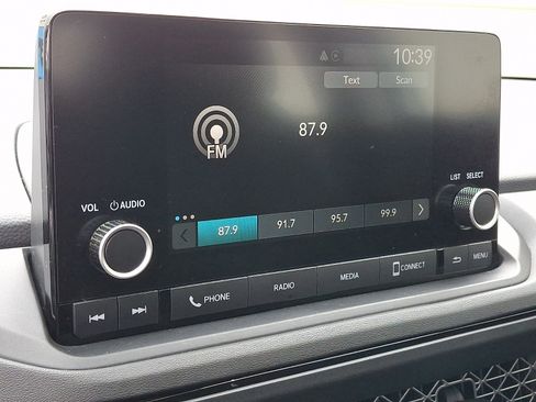 Used 2023 Honda Accord EX image 17