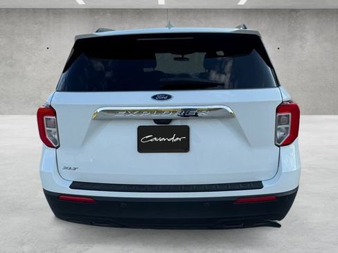 Used 2023 Ford Explorer XLT RWD image 15