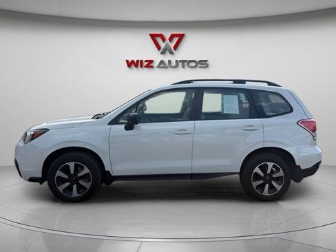 Used 2018 Subaru Forester 2.5i w/ Alloy Wheel Package AWD/4WD image 2
