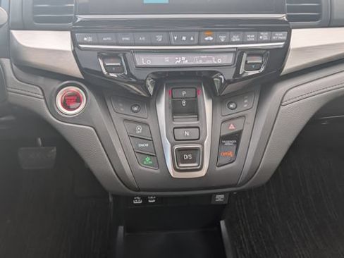 Certified 2026 Honda Odyssey EX-L image 16