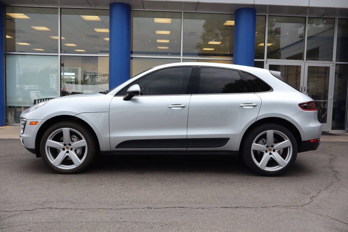 Used 2016 Porsche Macan S AWD/4WD image 2