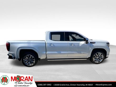 Certified 2023 GMC Sierra 1500 Denali w/ Denali Reserve Package AWD/4WD image 6