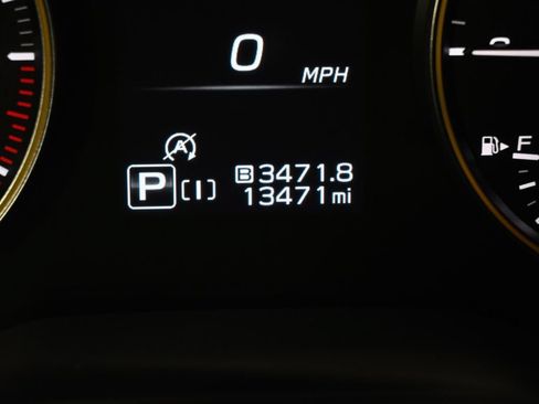 Used 2024 Subaru Crosstrek 2.5i Sport AWD/4WD image 25