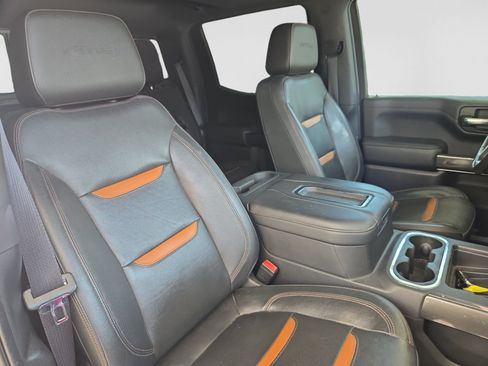 Used 2019 GMC Sierra 1500 AT4 w/ Technology Package AWD/4WD image 16