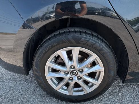 Used 2016 MAZDA MAZDA3 i Grand Touring FWD image 27