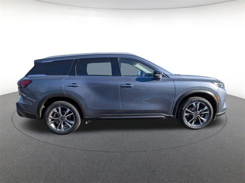 Used 2024 INFINITI QX60 Luxe image 4
