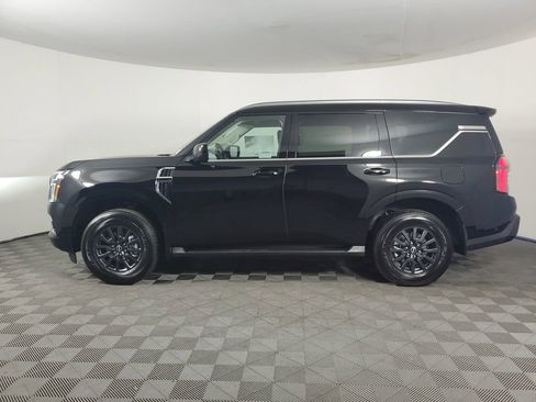 New 2026 Nissan Armada SV image 7