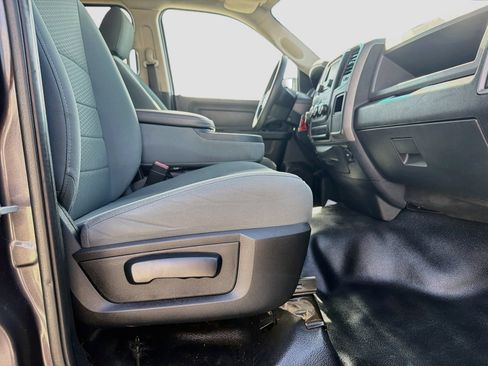 Used 2017 RAM 1500 Tradesman w/ Popular Equipment Group RWD image 31