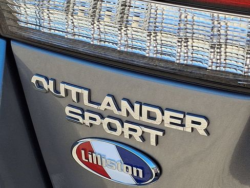 Used 2023 Mitsubishi Outlander Sport AWD image 32