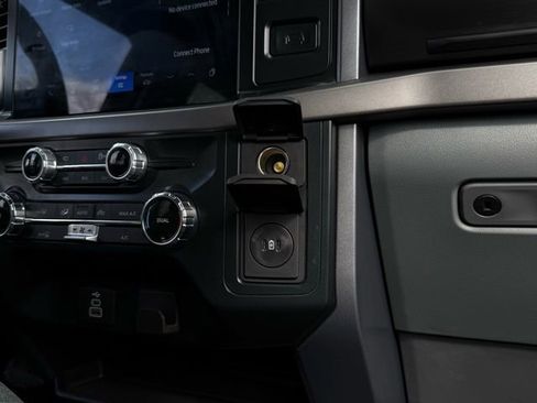 Used 2025 Ford F150 XLT w/ Equipment Group 301A Standard image 28