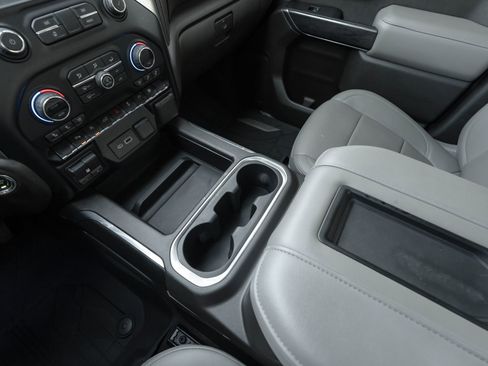 Used 2021 Chevrolet Silverado 1500 LTZ image 11