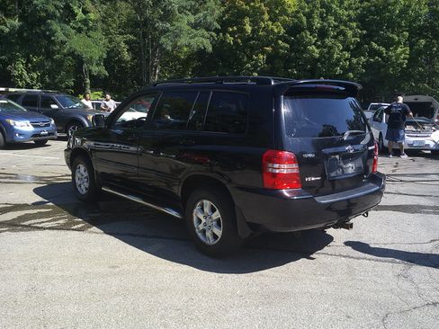 Used 2002 Toyota Highlander 4WD V6 w/ Appearance Pkg image 7