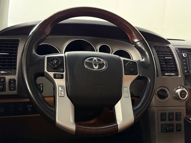 Used 2016 Toyota Sequoia Platinum AWD/4WD image 23