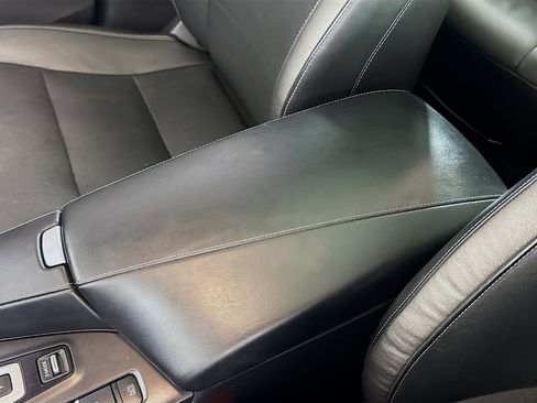 Used 2019 INFINITI QX50 Essential w/ Proactive Package image 18