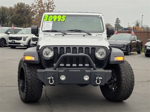 Used 2021 Jeep Wrangler Unlimited Sport image 3