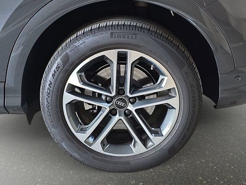 Used 2025 Audi Q5 Prestige AWD/4WD image 35