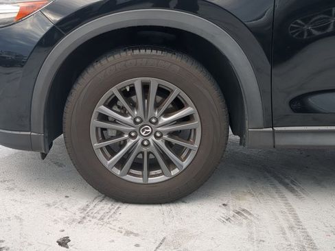 Used 2020 MAZDA CX-5 Touring FWD image 17