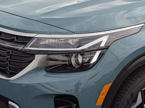 New 2026 Kia Seltos S AWD/4WD image 10