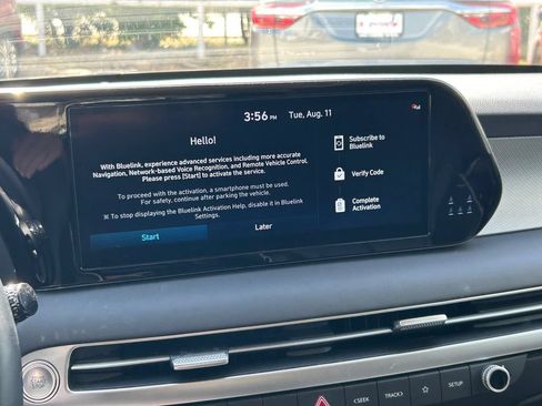 Used 2023 Hyundai Palisade SEL w/ Premium Package FWD image 21
