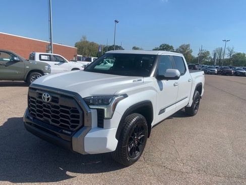 New 2026 Toyota Tundra Limited AWD/4WD image 3