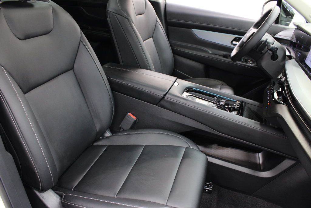 Used 2025 Nissan Murano SL AWD/4WD image 25