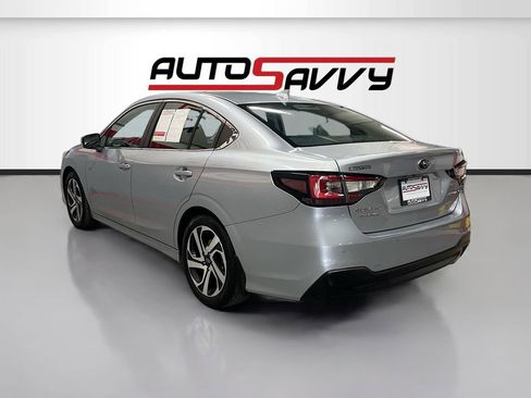 Used 2022 Subaru Legacy Limited image 5