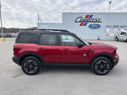 Used 2025 Ford Bronco Sport Outer Banks w/ Outer Banks Tech Package+ image 5