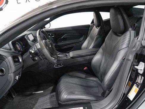 Used 2023 Aston Martin DB11 V12 RWD image 8